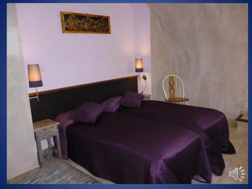 La Vieille Tour Bed and Breakfast Salavas Εξωτερικό φωτογραφία